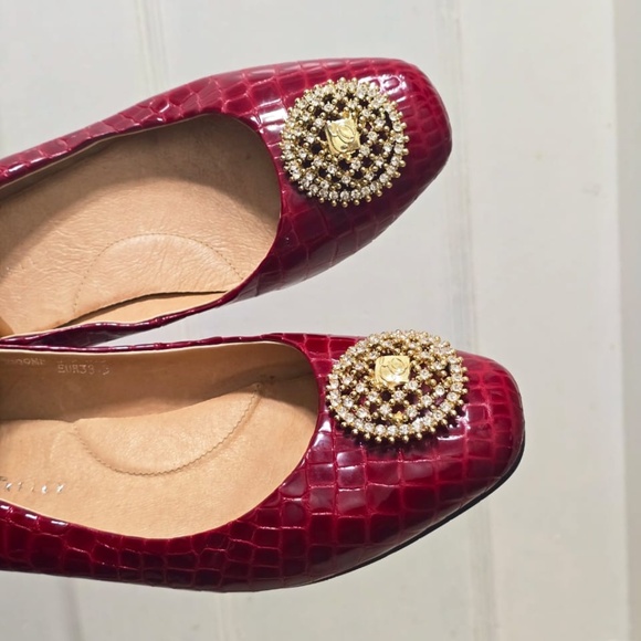 Diana E Kelly Red Leather Flats with Embellishments Women's Size 8.5.🌴 - Picture 4 of 7